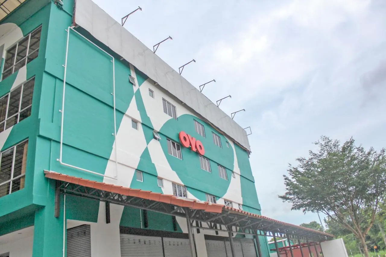 Oyo 89995 Glex Hotel Pandan City Johor Bahru