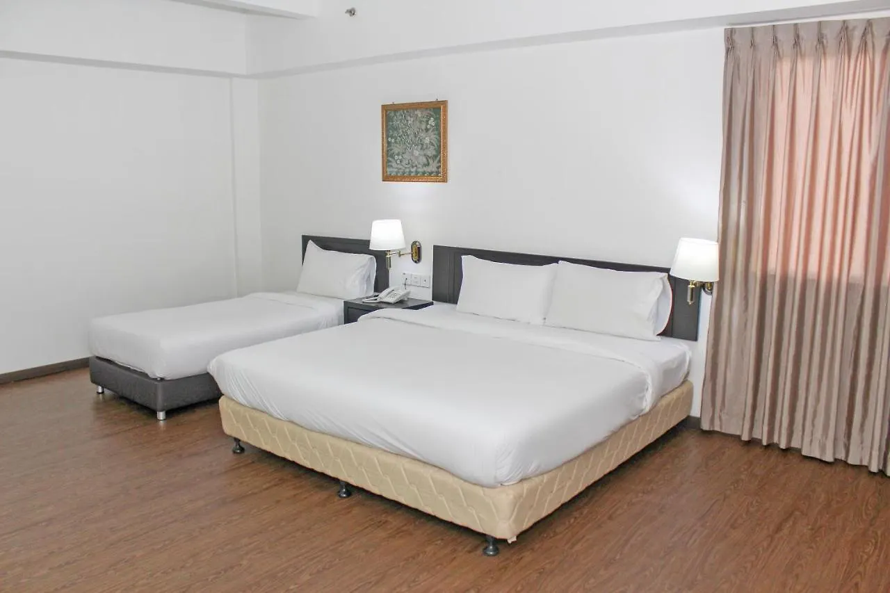 Oyo 89995 Glex Hotel Pandan City Johor Bahru