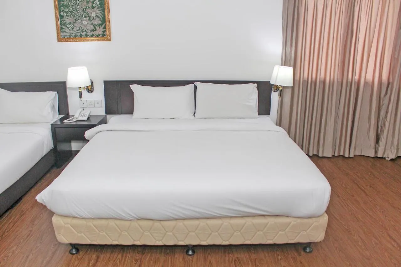 Oyo 89995 Glex Hotel Pandan City Johor Bahru