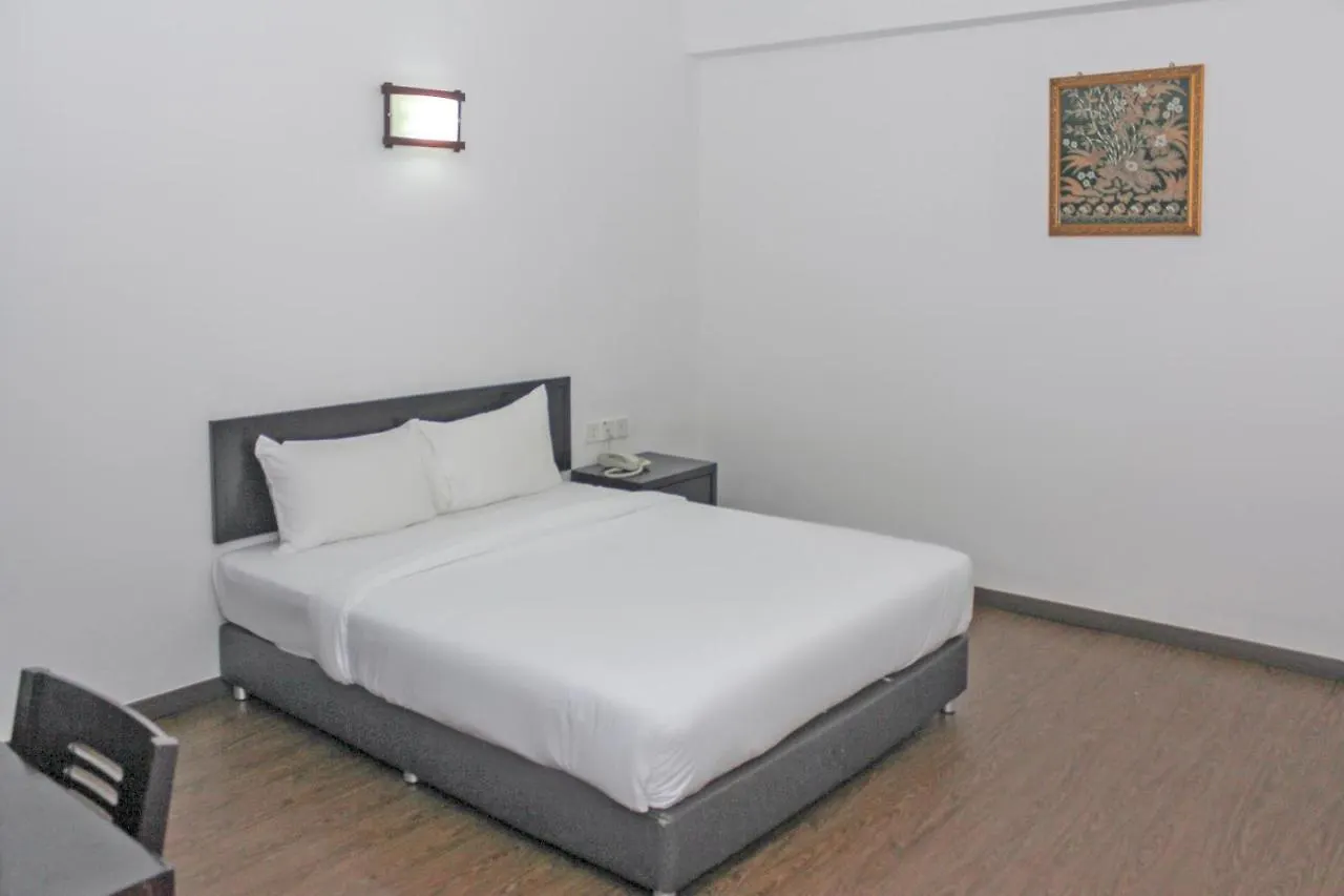 Oyo 89995 Glex Hotel Pandan City Johor Bahru
